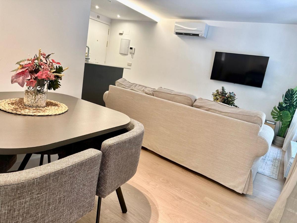 Private Room In A Shared Apartment, Habitacion Privada En Un Apartamento Compartido En Pacifico, Madrid Kültér fotó